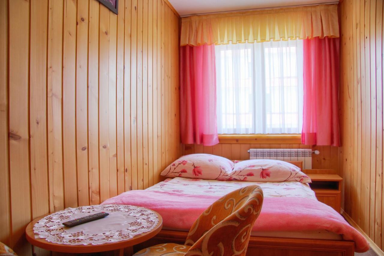 Pokoje Goscinne Anna Bukowska Bukowina Tatrzańska Exterior foto