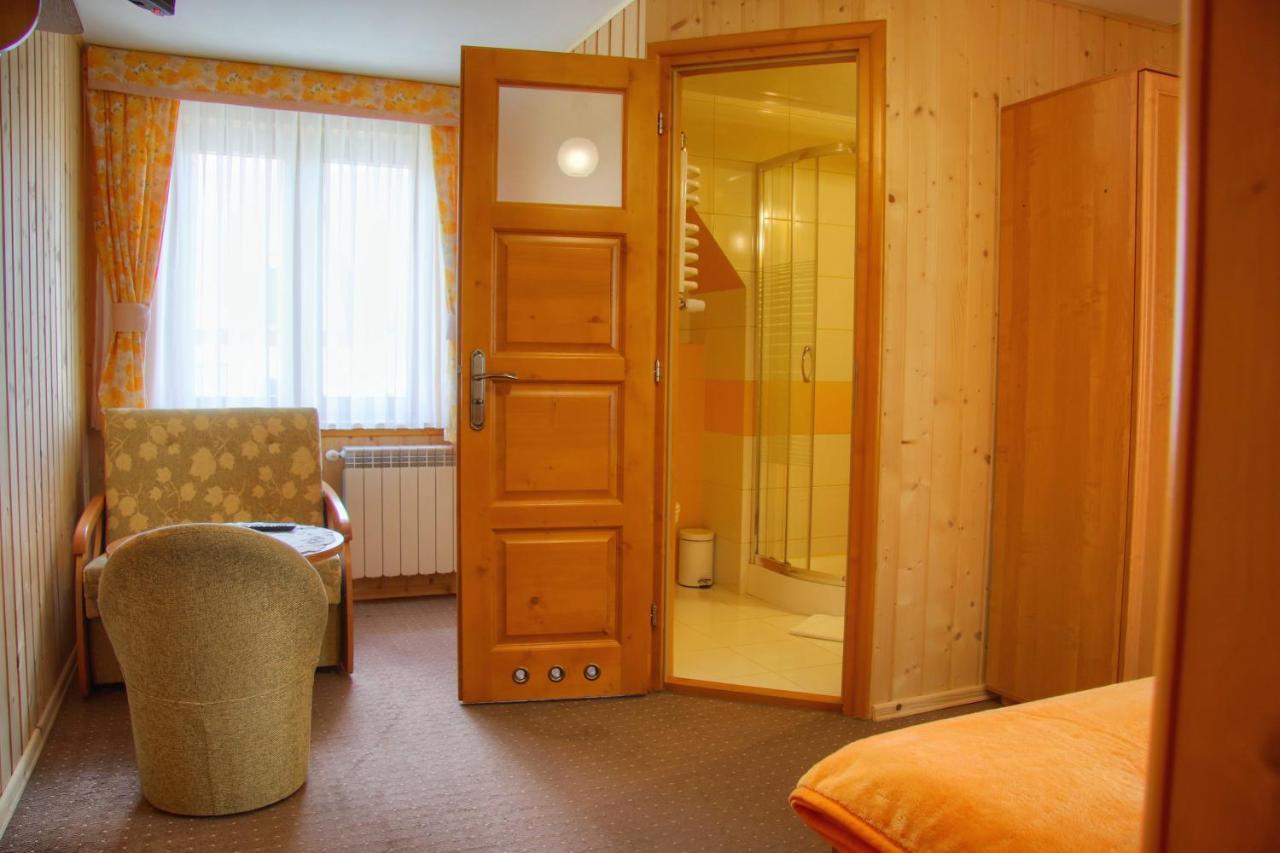 Pokoje Goscinne Anna Bukowska Bukowina Tatrzańska Exterior foto
